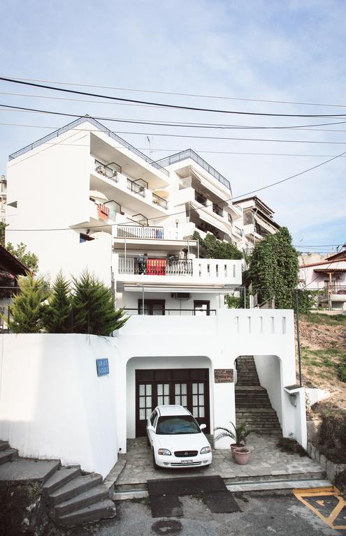 Aria'S House Studios & Apartments Neos Marmaras Bagian luar foto